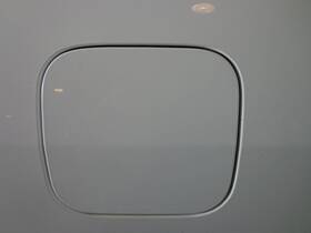 177.ac1l00 Acura 2000 Tl Fuel Filler Door