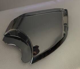 10805-002 Bmw 10805002 G60 G70 G45 Right Exterior Lower Black Mirror Cover Oem 10805-002 Bmw 10805002 G60 G70 G45 Right Exterior Lower Black Mirror Cover Oem