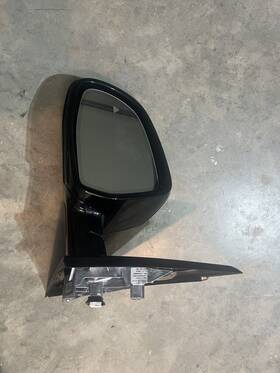 51168738349 Bmw 2022 X5 Mirror