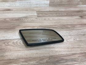 Bmw-e60 Bmw Oem E60 E61 525 530 545 Front Passenger Side Door Mirror Glass 04-05
