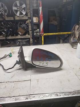 15951916 Buick 2008-2012 Enclave Pearl White Right Passenger Door Mirror Manual Fold