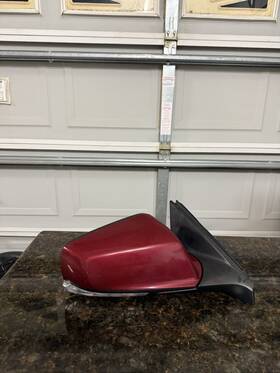 25922241 Buick Passenger Side View Mirror With Turn Signal Fits 10-12 Lacrosse Red Oem