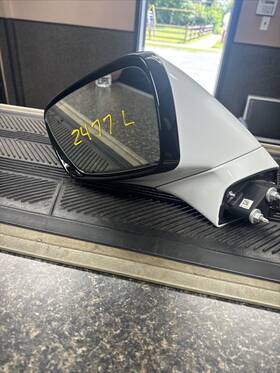 84949153 Buick 2022 Enclave Lh Driver Mirror Blindspot