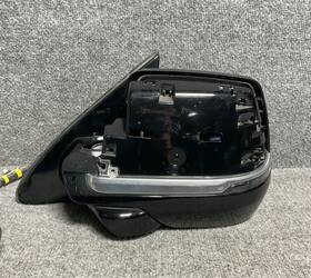 84125260 Cadillac 2015-2019 Escalade Front Left Driver Side View Door Mirror