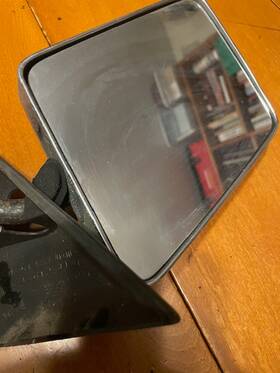 14031257 Chevrolet Used Lh Mirror Assembly Drivers S10 Truck 83-94