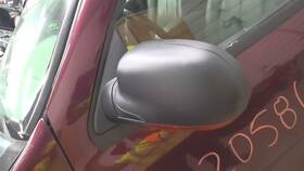 Chevrolet Truck 128-04106l Driver Side View Mirror Power With Integral Turn Signal Fits 06 Envoy 1734825 Ex