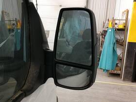 128-12356r Ford Oem Side View Door Mirror For Transit 250 Right Blk-text Pwr Tested Gd