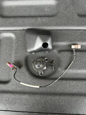 2503-3016 Ford 2021-23 Passenger Tow Mirror 360 Camera Oem - With Hardware And Wire Harness