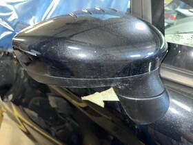 Ford Ae8z17682b 11-19 Fiesta Door Mirror Right Black Non Heated Be8z17682a