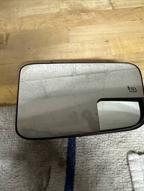Ford At43-17t675-a Edge Lincoln Mkx 2010 Left Driver Side Auto Dim Mirror Glass Broken Center