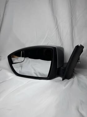 Cp9z-17683-da Ford Oem Driver Side Power Door Mirror With Turn Signal 2012-2014 Focus Silver
