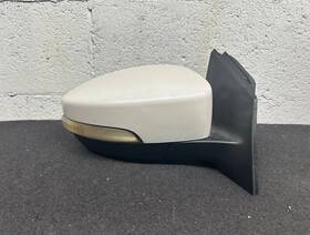 F1ez17682q Ford 15-18 Focus Rh Passenger Side View Mirror With Turn Signal And Blindspot White