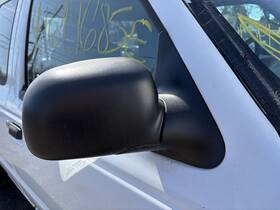 F57z17682b Ford Used Right Door Mirror Fits 2004 Ranger Power Black Textured Grade A