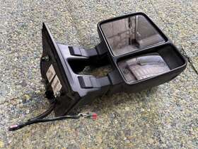 3z17682ba Ford Truck Used 2012 F250 Passenger Side Power Heated Mirror Textured Some Scuff Ship