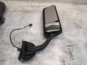 A22-61257-001 Freightliner 2014-2020 Cascadia Poly Right Door Mirror - Used P/n A2261257001
