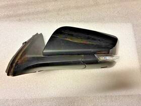 23121979 General Motors 2014-2020 Chevy Impala Left Mirror With Turn Signal Blind Spot Gray Oem New