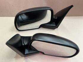 Gm15106007 Gm 15106007 99-07 Chevrolet Silverado Gmc Sierra Door Mirror Oem Passenger Driver