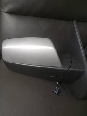 84342076 Gm 2014-18 Chevy Silverado Sierra Oem Power Mirror Right Passenger Side