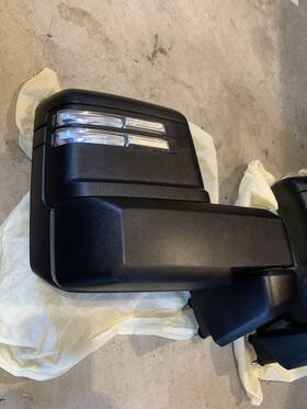 84994415 Gm 19-23 Silverado Sierra Power Adjustable Heated Manual Fold Trailer Tow Mirrors