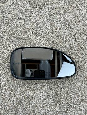 88986209 Gm Oem Buick Lesabre Right Passenger Side View Mirror Glass Turn Signal Heated