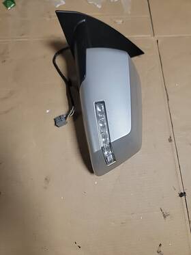 20879275 Gmc 08 - 14 Acadia Right Passenger Side View Mirror Oem Silver