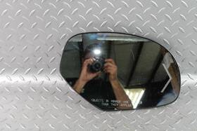25788564 Gmc 09-14 Yukon Passenger Side Right Rh Door Mirror Turn Signal Glass Only Oe Wty