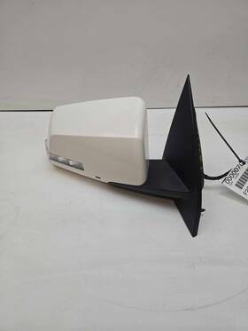 7873215 Gmc Used Right Door Mirror Fits 2014 Acadia Power Manual Folding With Turn Signal 7873215 Gmc Used Right Door Mirror Fits 2014 Acadia Power Manual Folding With Turn Signal