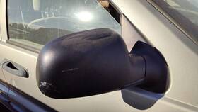 55155446ab Jeep 1999-2004 Grand Cherokee Passenger Right Side Mirror Door Mounted Oem 55155446ab Jeep 1999-2004 Grand Cherokee Passenger Right Side Mirror Door Mounted Oem