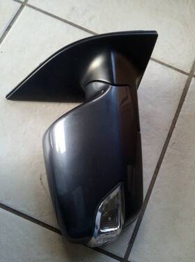87620-4d922 Kia 2014 Sedona Right Passenger Side Exterior Mirror Oem 87620-4d922 Kia 2014 Sedona Right Passenger Side Exterior Mirror Oem