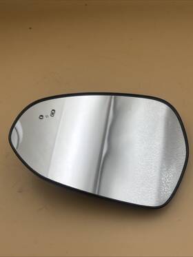 87621-l3020 Kia 2021-2024 K5 Driver Side View Mirror Glass With Blind Spot Heated Genuine Oem 87621-l3020 Kia 2021-2024 K5 Driver Side View Mirror Glass With Blind Spot Heated Genuine Oem