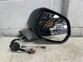 128.fd4225 Lincoln 2025 Aviator Passenger Side View Mirror Gray M7 Base Gloss Black Cap