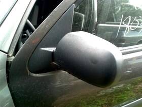 128-56246l Mazda Driver Side View Mirror Power Black Textured Fits 01-06 Tribute 146560