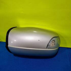 2108101321 Mercedes 2000-2002 E320 E430 Driver Side Left Heated Silver Mirror Glass Oem