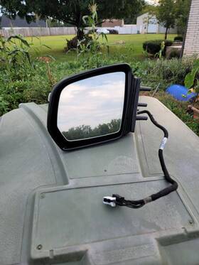 1648102519 Mercedes-benz 09-10 X164 Gl450 Gl320 Front Left Side Mirror Door Rear View Damages