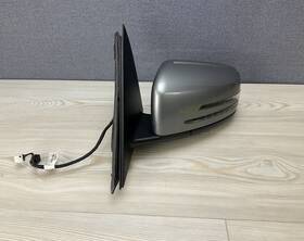 A2048105916 Mercedes-benz 2010 2011 C300 C350 Driver Side Left View Mirror. Silver. Oem
