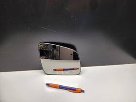 A3146454 Mercedes-benz Oem 08-11 W204 C300 C350 Front Right Passenger Side Mirror Glass