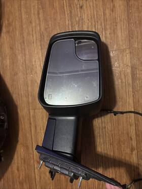 68592765aa Mopar 2022 Dodge Ram 1500 Left Rear View Mirror 68592765aa Mopar 2022 Dodge Ram 1500 Left Rear View Mirror