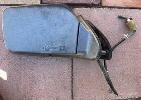 0188397 Nissan 1986/97 Pathfinder Rh Passengers Door Power Mirror Oem Grey 8110
