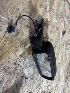 E1010748 Oem 010748 2006 Bmw 530 530i E60 Right Side View Mirror Gray F0123116 / Tc0262