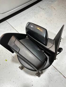 23180068 Oem 2014-2018 Chevy Silverado Gmc Sierra 1500 Driver Left And Right Mirror Pair