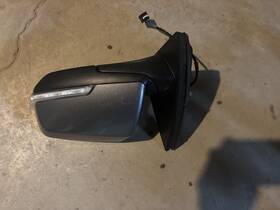 84600925 Oem 2018-2019 Chevrolet Traverse Front Left Driver Side Door Rear View Mirror