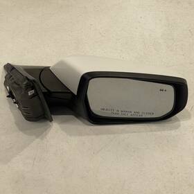 84705599 Oem 2016 - 2025 Chevrolet Malibu Rh Side View Mirror 84705599 Oem 2016 - 2025 Chevrolet Malibu Rh Side View Mirror