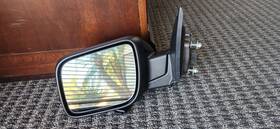Gb5317683tb5g9z Oem 16-19 Explorer Driver Side Left Lh Door Mirror Blind Spot Auto Dim
