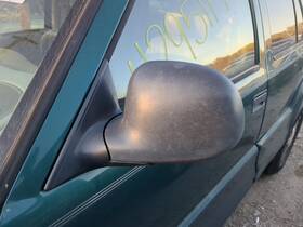 128-02611 Oldsmobile 1998-1998 Bravada Driver Left Side View Power Door Mirror L8tft
