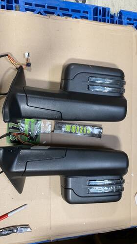 Sn-bd85b09-s Sanooer Used Tow Mirrors Manual Flip Up Power Heated Led Signals For 2009-2018 Dodge Ram