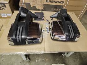 Sn-cc5503-sdb-2288 Sanooer Used Item Switchback Chrome Tow Mirrors For 03-06 Chevy Silverado Gmc Sierra
