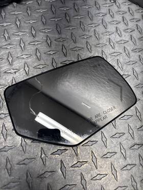 G-5774 Spieg Passenger Side Mirror Glass For 15-20 Chevy Tahoe Suburban Gmc Yukon Xl