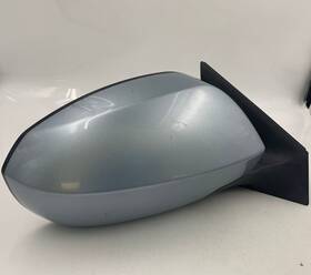 B01b22081 Suzuki 436402749781 2010-2013 Kizashi Passenger Side View Power Door Mirror Silver