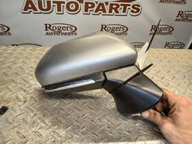 Toyota 128-14481r Passenger Side View Mirror Power With Blind Spot Alert Fits 25 Camry 1147235