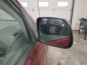 408235 Toyota 2010 Sienna Right Door Mirror Red Power Non-heated Used Part 408235 Toyota 2010 Sienna Right Door Mirror Red Power Non-heated Used Part
